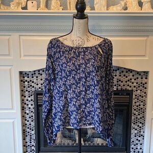 True Craft Navy and tan flowy blouse, size XL